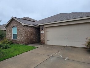 Building Photo - 1206 Lombardy Dr