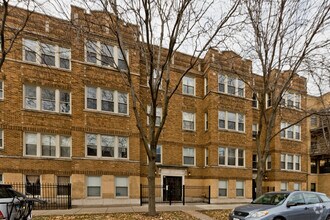 Building Photo - 4338 N Spaulding Ave