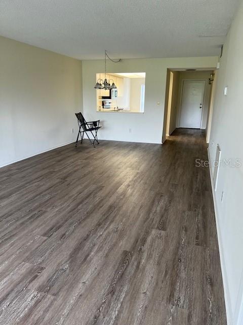 Building Photo - 4327 Longmeadow