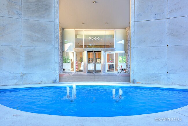 Building Photo - 3600 N Lake Shore Dr