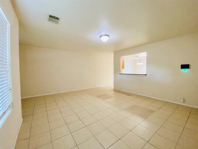 Foto del edificio - 3319 Becker Glen St