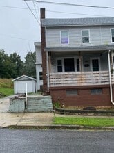 Building Photo - 16 Andrewsville St