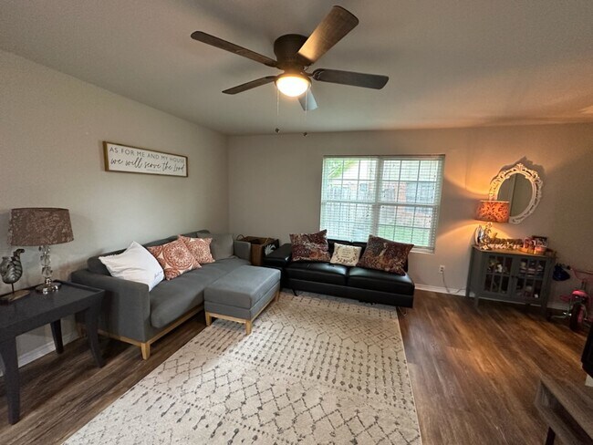 Foto del edificio - 11915 Metmora Ct