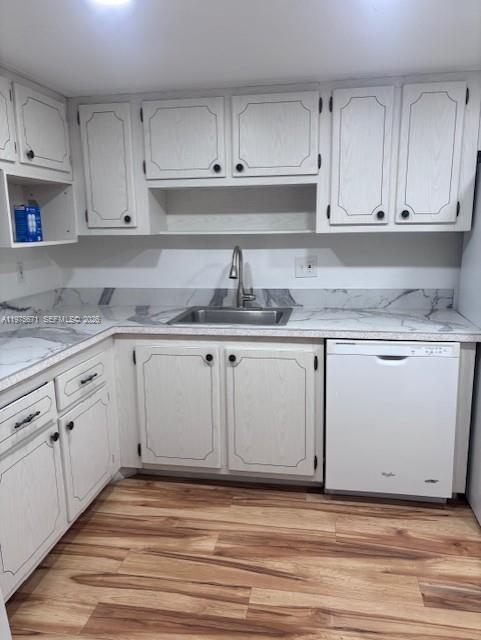 Building Photo - 14211 N Kendall Dr