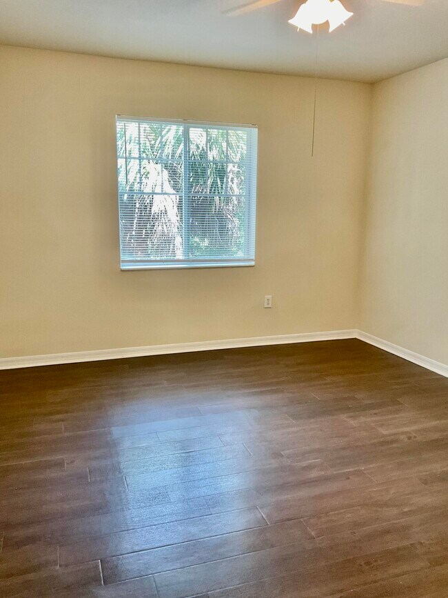 Foto del edificio - 6559 Emerald Dunes Dr