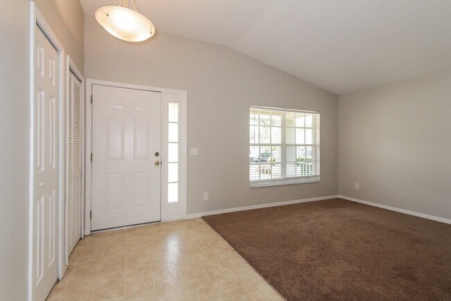 Building Photo - 11008 Laurel Brook Ct