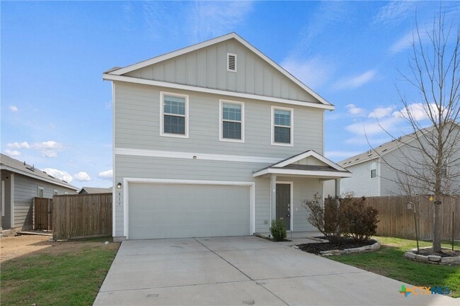 Building Photo - 817 Circle Wy