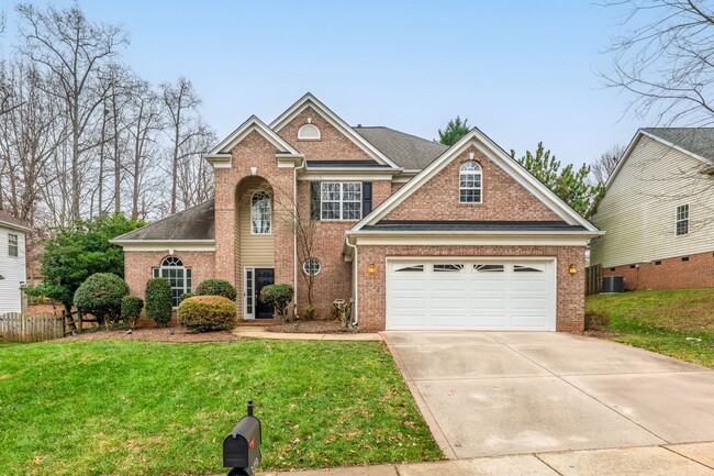 Building Photo - 8418 Bampton Dr