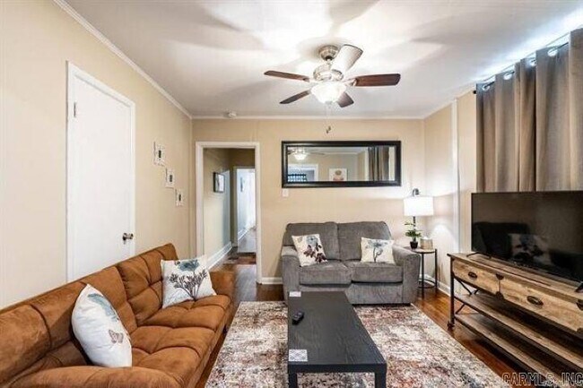 Foto del edificio - 408 S Booker St