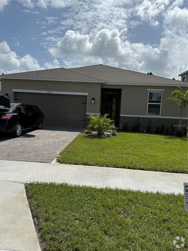Building Photo - 3390 Sanctuary Dr