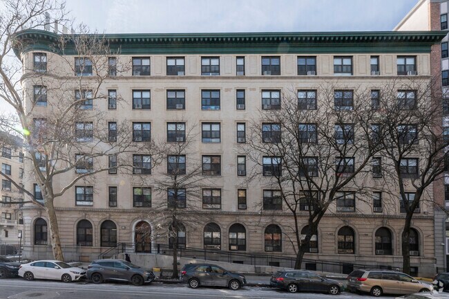 Building Photo - 1350 Grant Sq