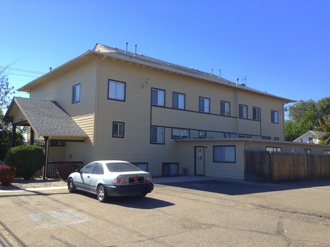 Foto del edificio - Indiana Avenue Apartments