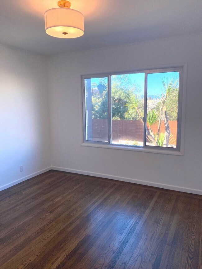 Foto del edificio - 3728 Taraval St