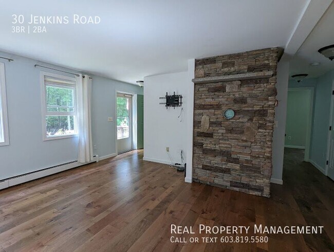 Foto del edificio - Great 3 Bedroom Home in Quiet Country Sett...