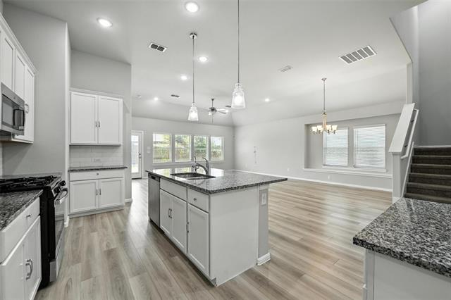 Building Photo - 913 Cobalt Dr