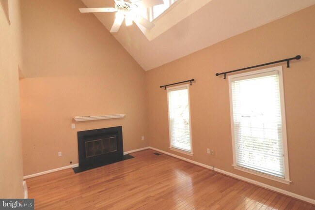 Building Photo - 7907 Gambrill Ct