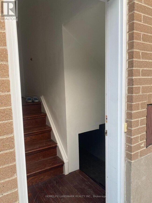 Photo du bâtiment - 111 Clifton Ave