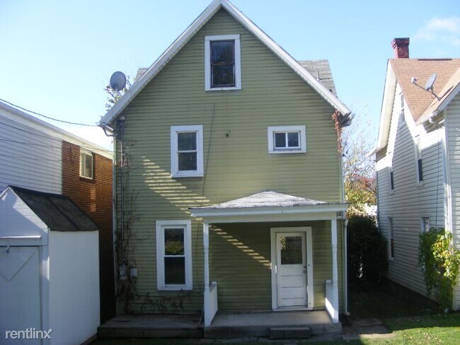 Foto del edificio - 4 br, 1 bath House - 334 Duss Ave