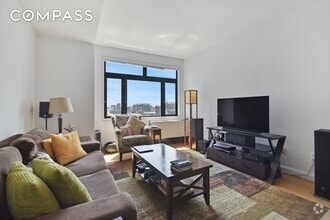Building Photo - 11-02 49th Avenue Unit PH2L