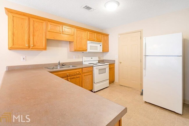 Building Photo - 6043 Creekerton Blvd