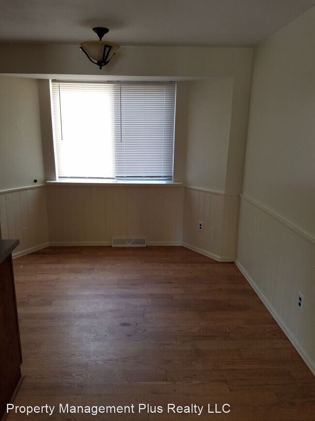 Building Photo - 5 br, 2 bath House - 1723 Danbury Dr