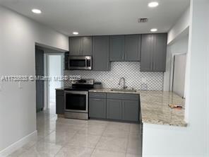 Foto del edificio - 8640 SW 125th Ter