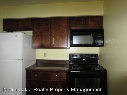 Building Photo - 733 SW 3rd St