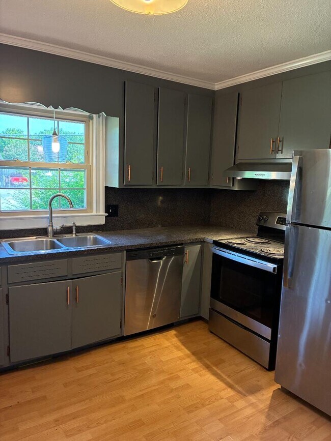 Foto del edificio - 5326 Lakehaven Ct