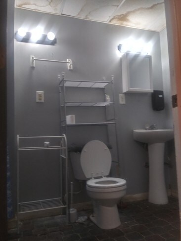 bathroom - 628 Clark Ave