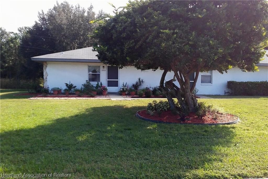 Foto principal - 3273 Country Hill Rd
