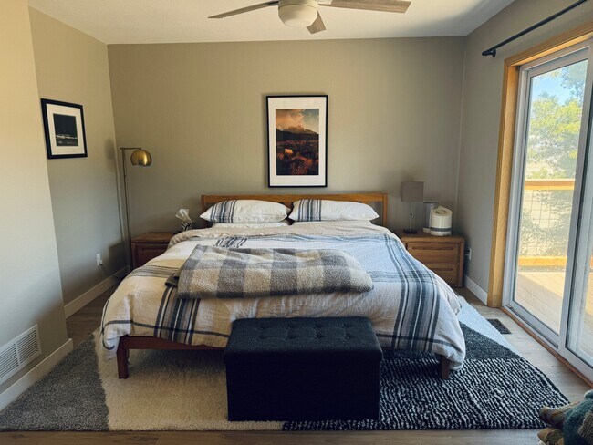 Foto del edificio - 146 Brooklyn Cir