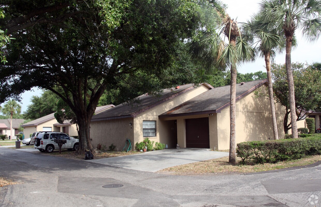 Foto del edificio - Patio Homes