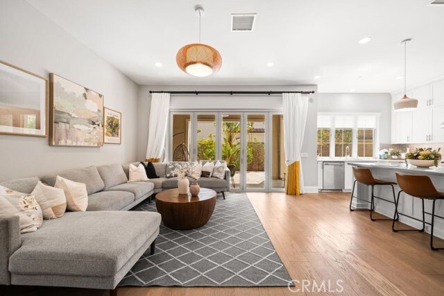 Foto del edificio - 90 Rockinghorse