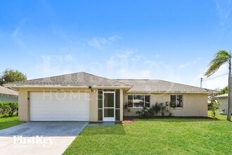 Building Photo - 1404 SE 30th St Building Photo - 1404 SE 30th St