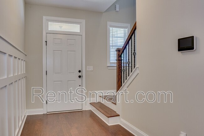 Foto del edificio - 327 Buxton Ln