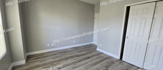 Building Photo - Nice Home For Rent