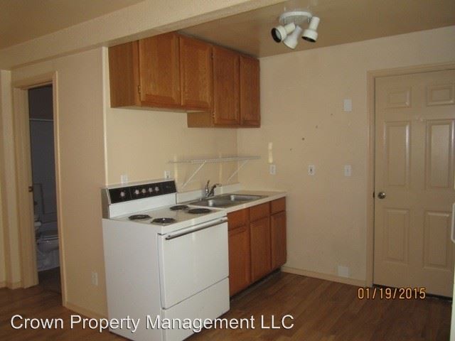 Building Photo - 5880 Gray St
