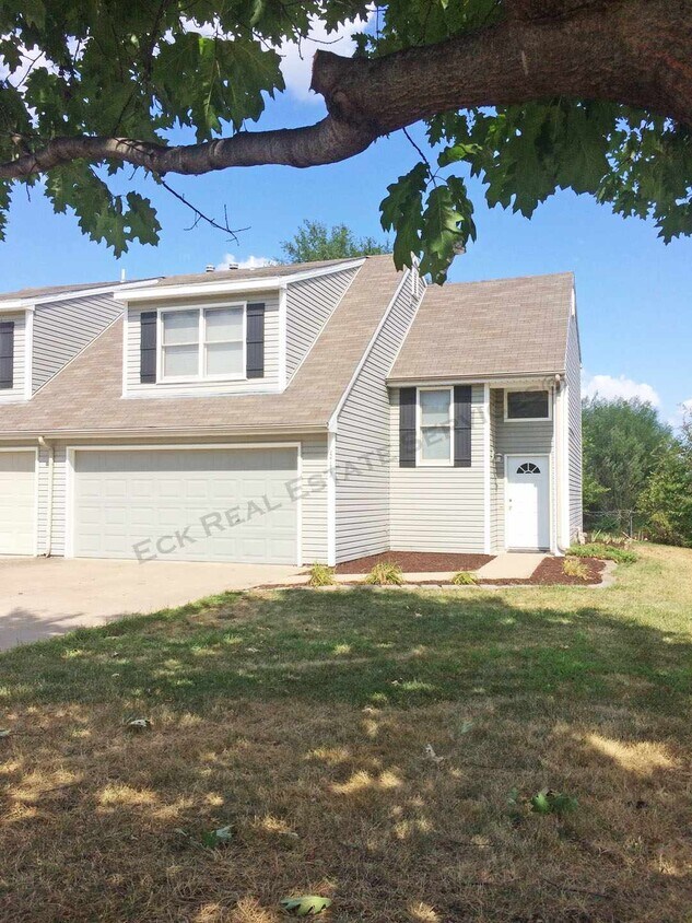 Foto principal - 4700 W 24th St