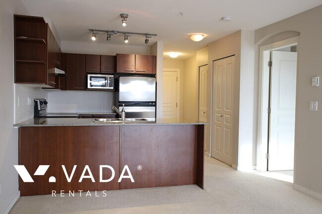 Photo du bâtiment - Jackson House 2 BR APT Rental 202-4788 Brentwood Dr Burnaby: VADA