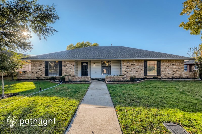 Foto principal - 1914 Ruidoso Run, Lewisville, TX, 75077