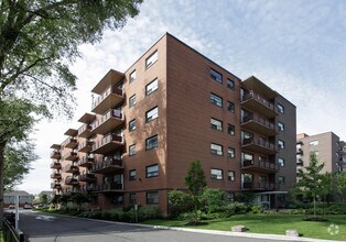 Building Photo - 327 Dixon Rd