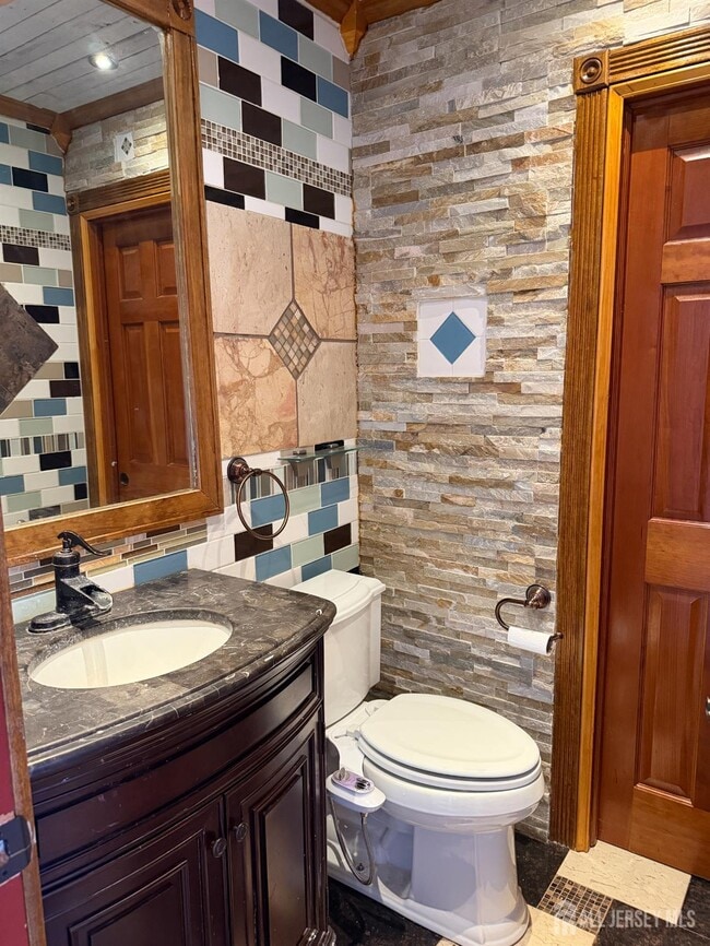 Building Photo - 176 Nebula Rd