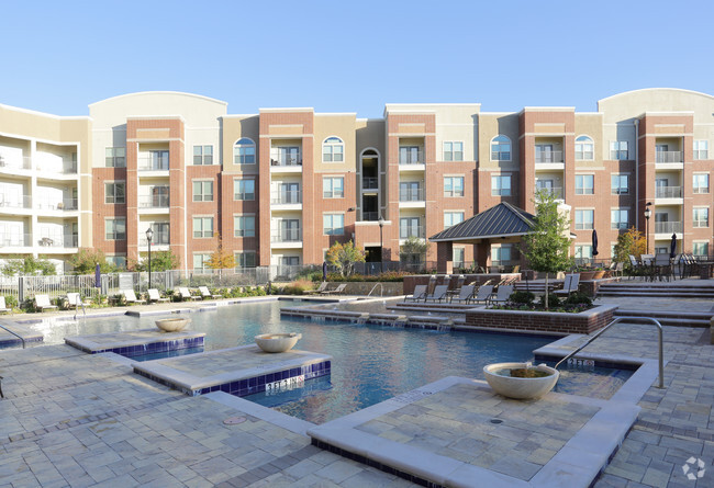 Keller Springs Crossing Rentals - Carrollton, TX | Apartments.com