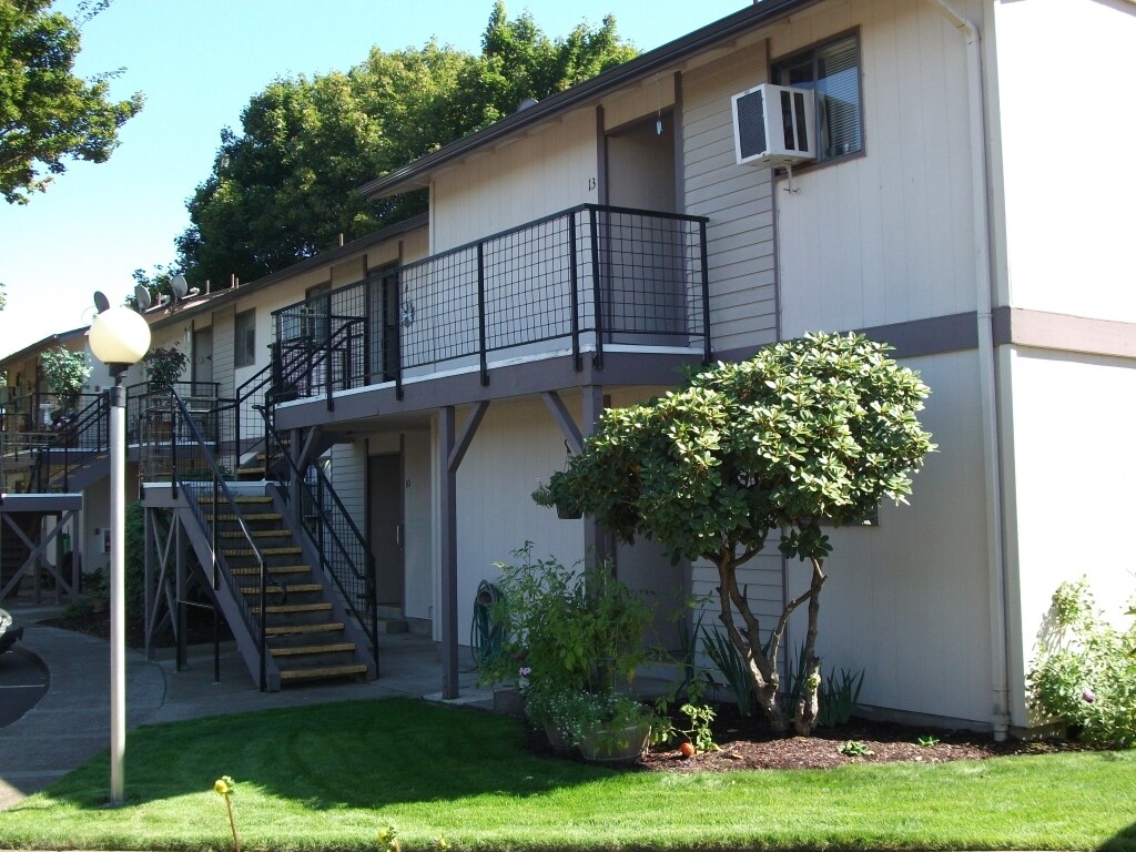 Foto principal - Eric Park Apartments