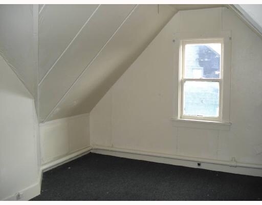  - 411 Breckenridge St