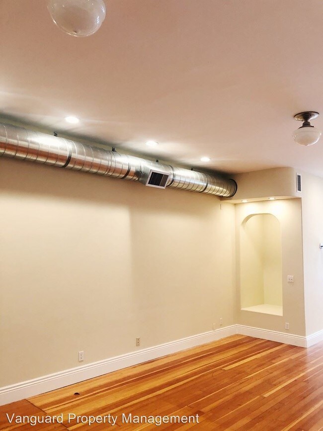 Building Photo - 1 br, 1 bath Apartment - 1528 Pacific Avenue