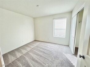 Building Photo - 6972 W Ford Ave