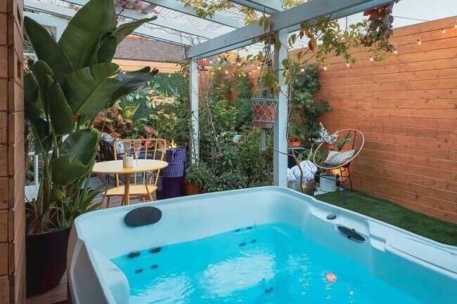 Building Photo - 4029 Delta St