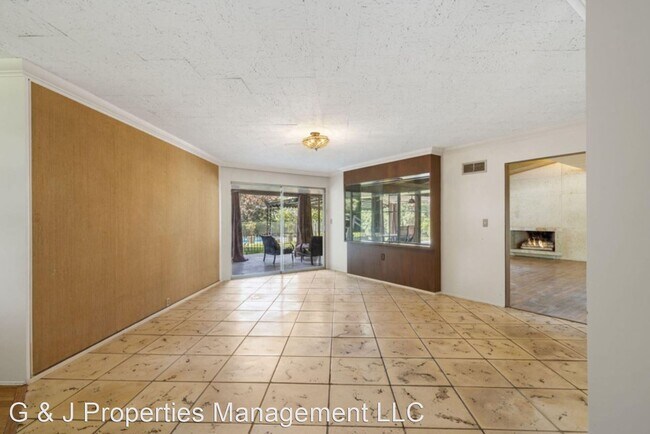 Foto del edificio - 4 br, 4.5 bath House - 3662 E Moongate