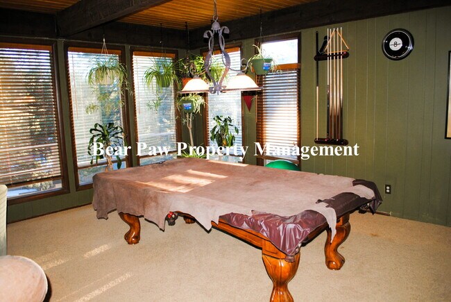 Building Photo - Lovely Ranch Style Home in Evergreen's Hiw...